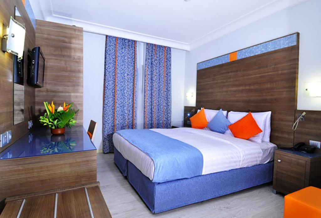 Benin Royal Hotel コトヌー 部屋 写真