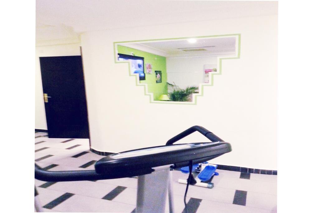 Benin Royal Hotel コトヌー エクステリア 写真