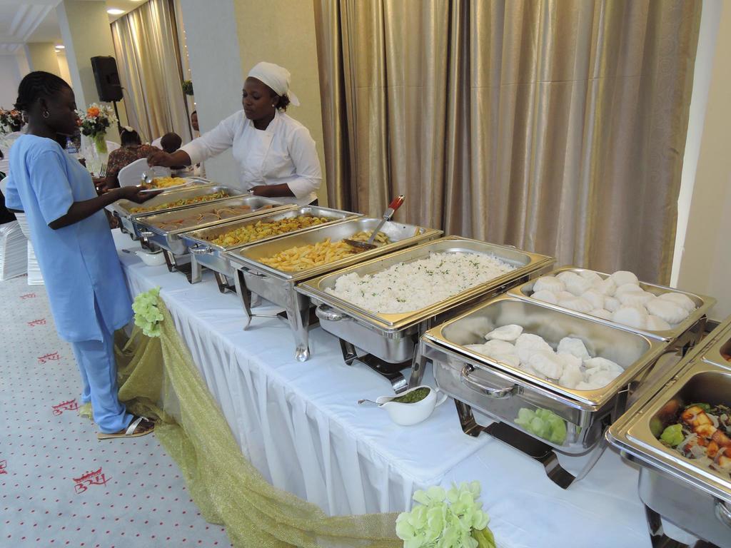 Benin Royal Hotel コトヌー エクステリア 写真