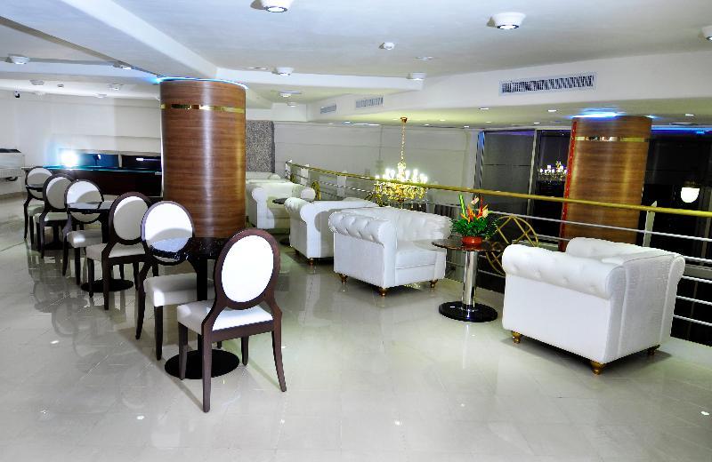 Benin Royal Hotel コトヌー エクステリア 写真
