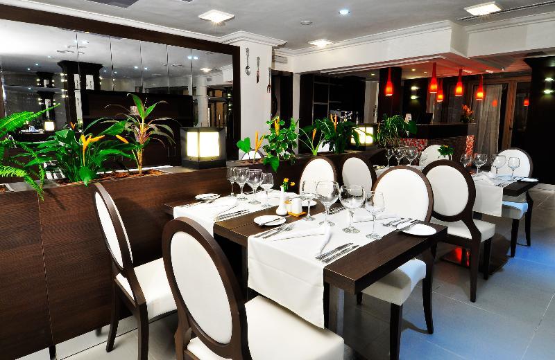Benin Royal Hotel コトヌー エクステリア 写真