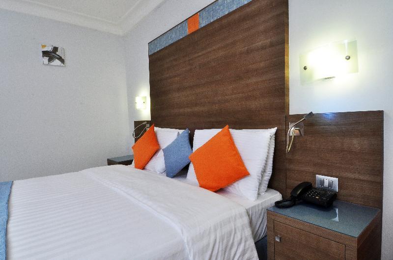 Benin Royal Hotel コトヌー エクステリア 写真